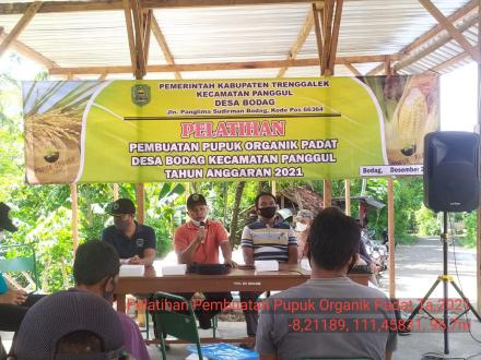 PELATIHAN PEMBUATAN PUPUK ORGANIK PADAT